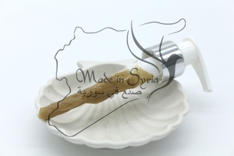 Органический шампунь для ломких и поврежденных волос Bint Amer «Дочь властителя» с маслами руты душистой и бархатцев